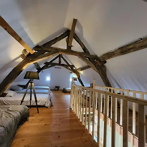 Villa 10 Pers à 6min Du Pal, Saint-Pourçain-sur-Besbre